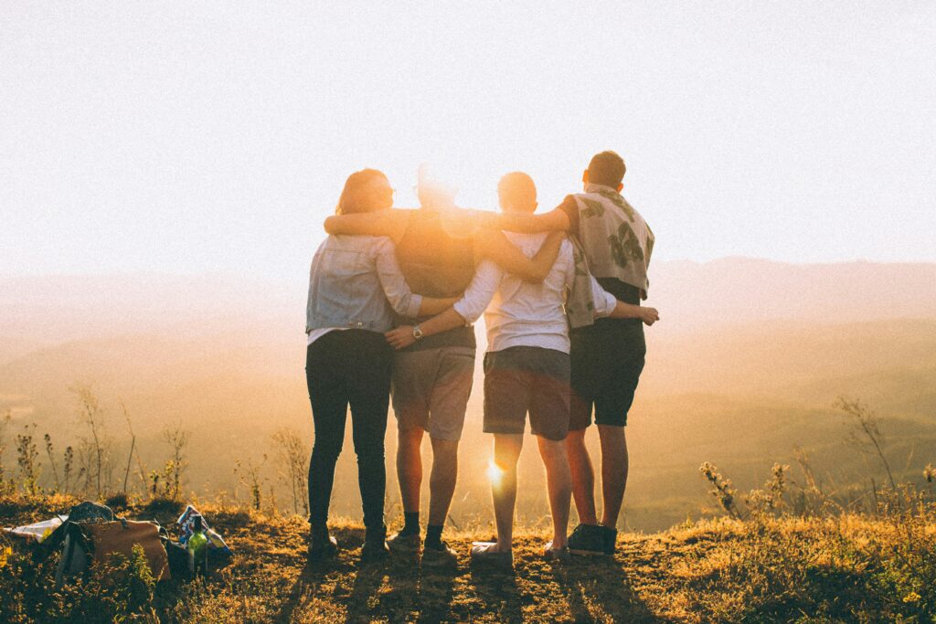 adolescents heureux